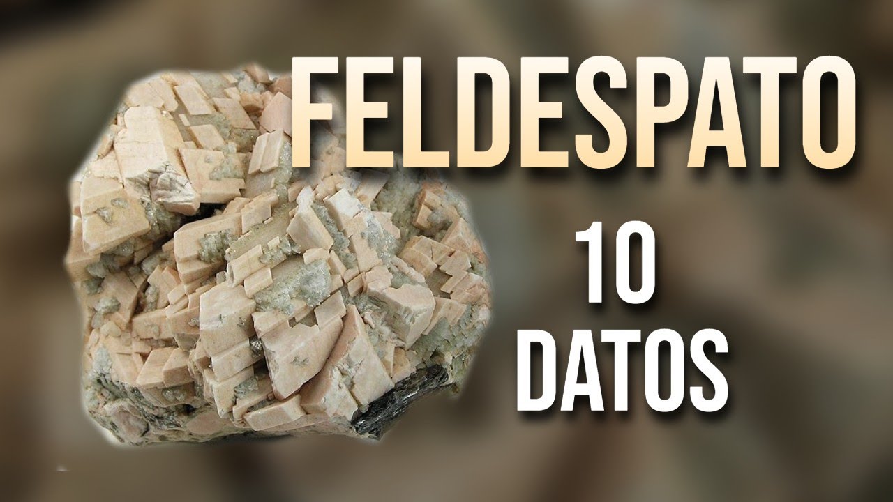 mineral amarillo de la familia de los feldespatos