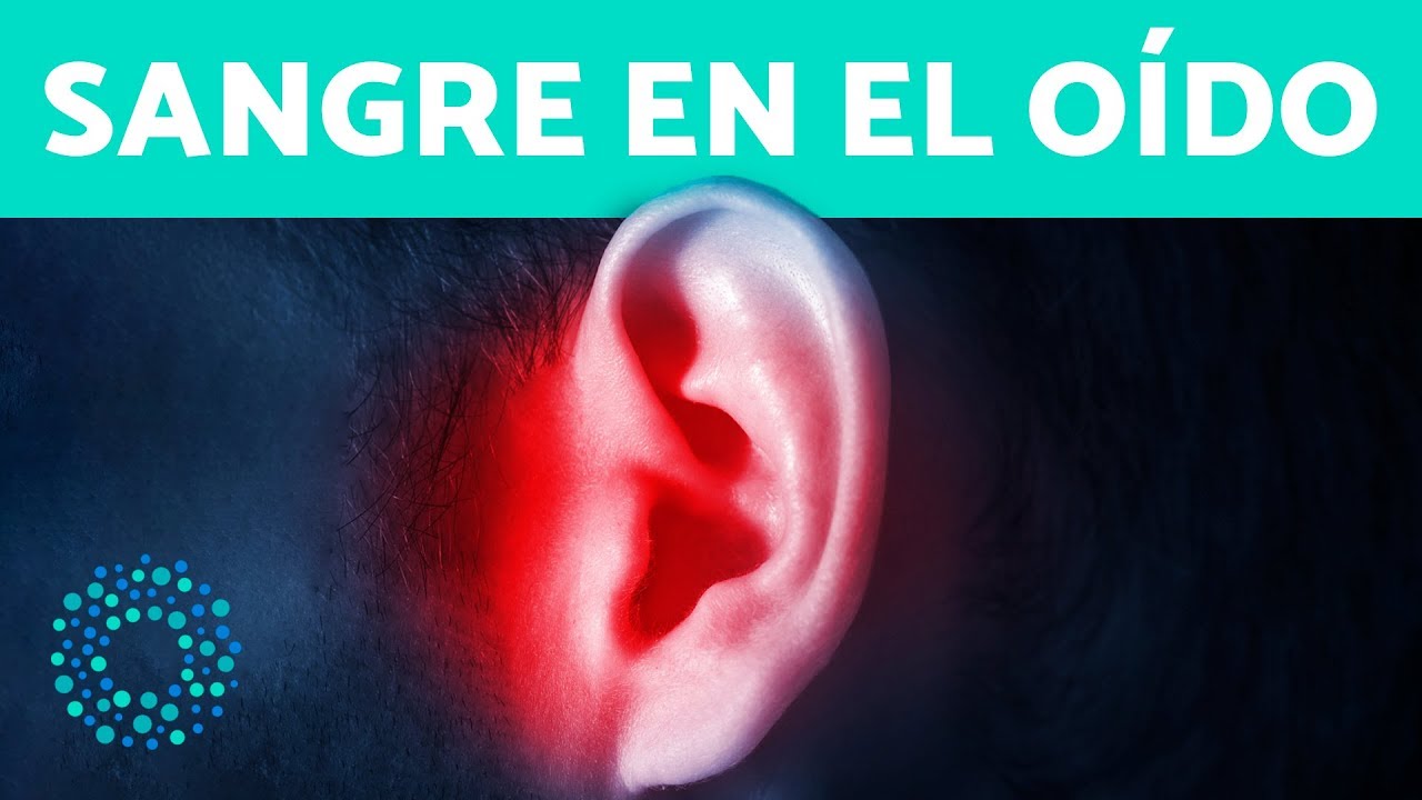 sangre en el oído de un adulto
