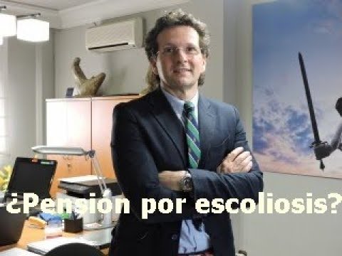 me pueden dar la baja por escoliosis