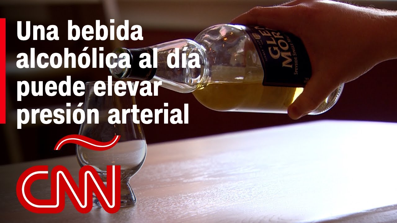 el alcohol sube la tensión o la baja
